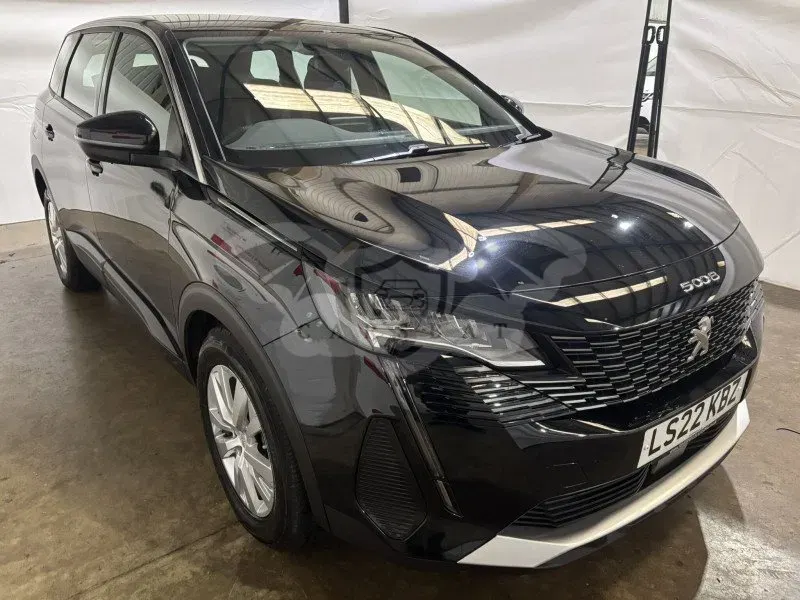 Peugeot 5008 1.2i Active 2022