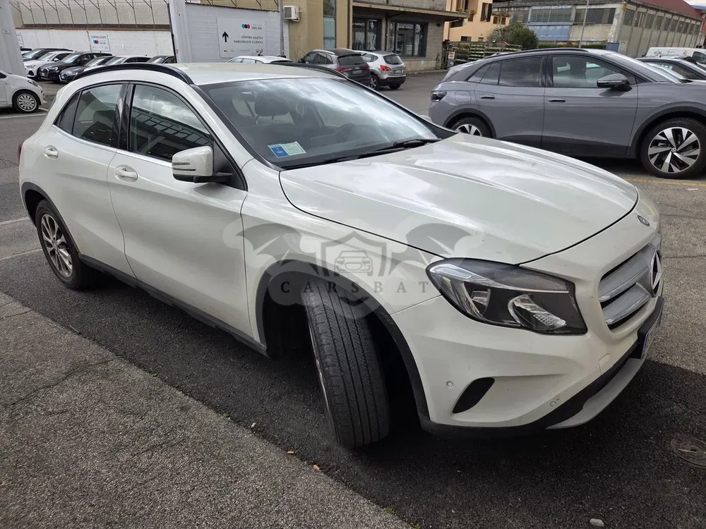 Mercedes-Benz GLA 200d Executive 2015