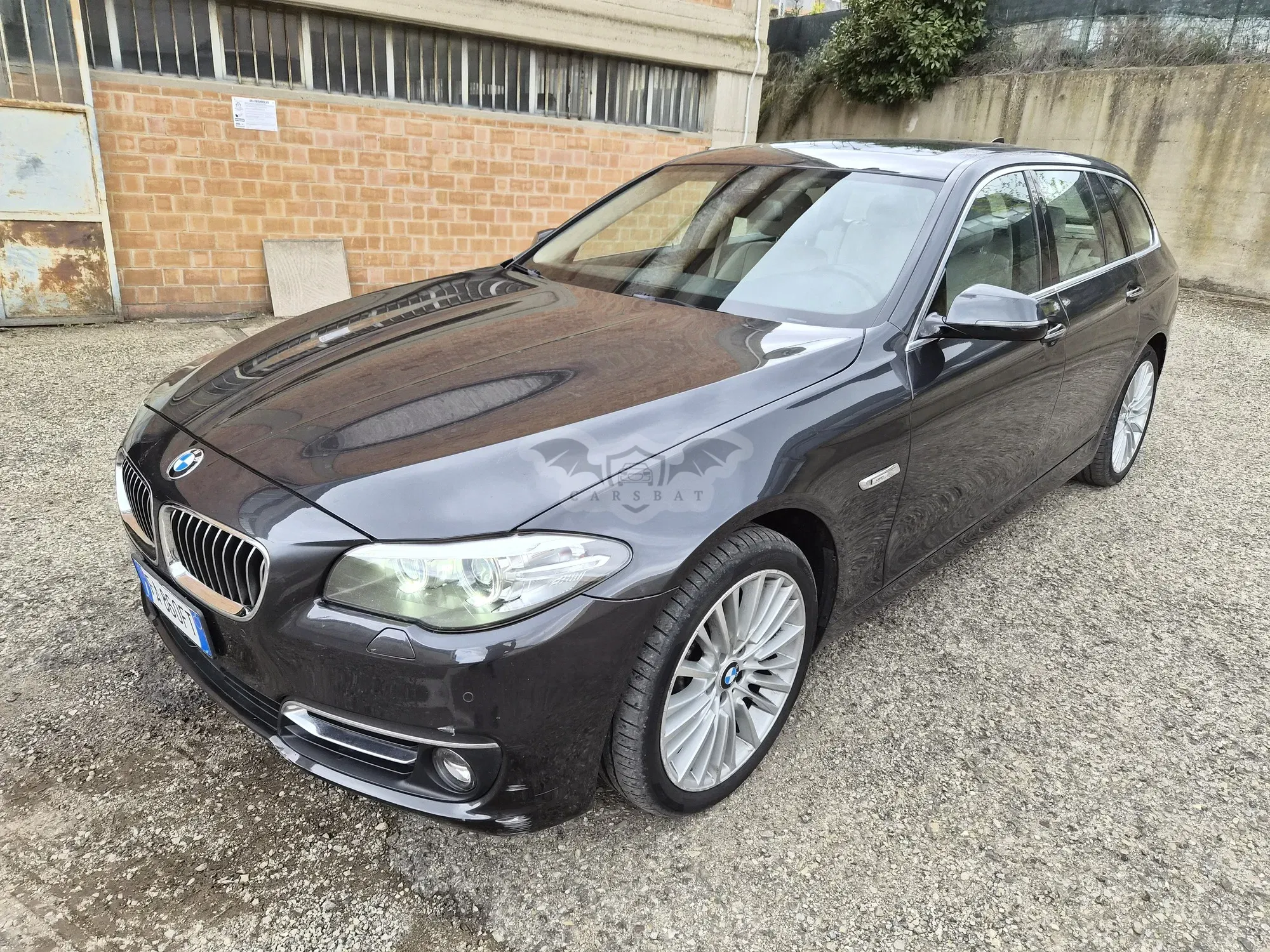 BMW 5 Series Touring 520d Luxury 2015