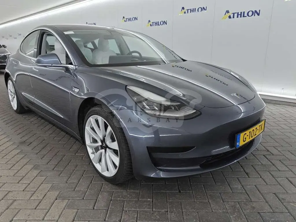 Tesla Model 3 Standard Range Plus 2019