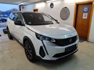 Peugeot 5008 1.6 2022
