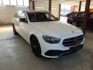 Mercedes-Benz E 300de 2022