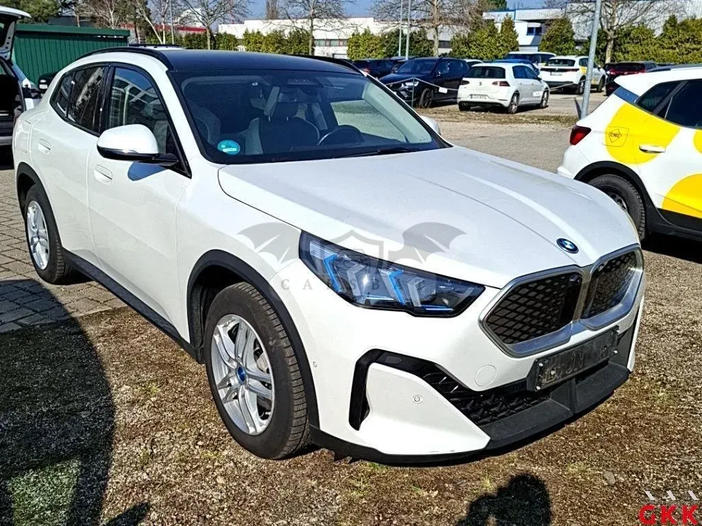 BMW iX2 30 2024