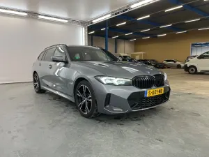 BMW 3 Series Touring 330e 2023