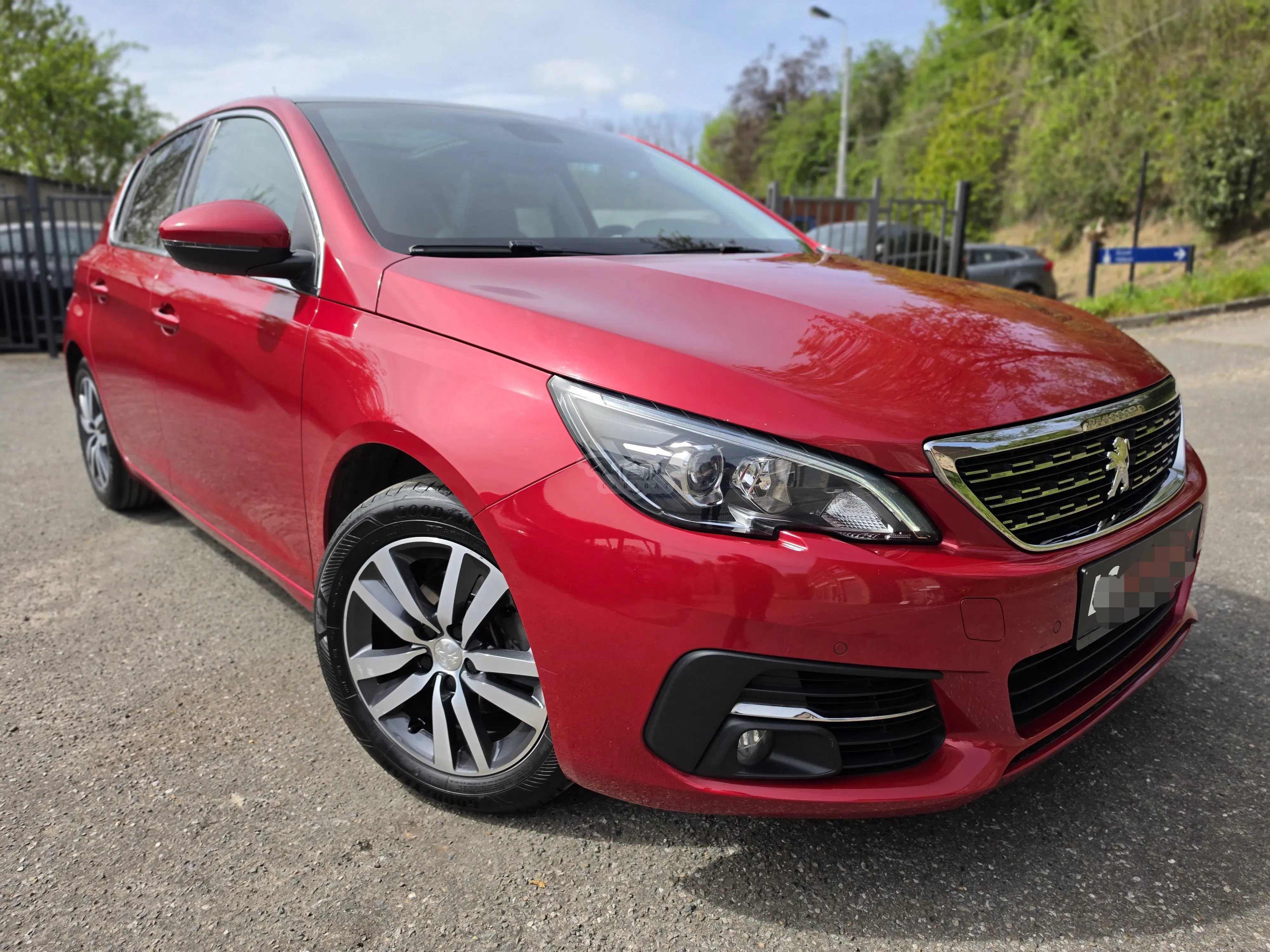 Peugeot 308 1.2i 2018