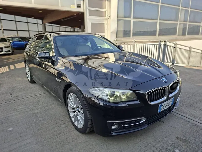 BMW 5 Series Touring 520d 2016