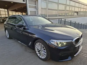 BMW 5 Series Touring 520d 2019