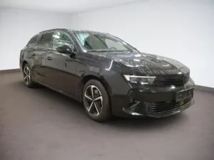 Opel Astra 2025