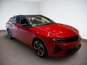 Opel Astra 2024