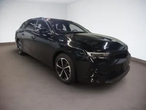 Opel Astra 2025