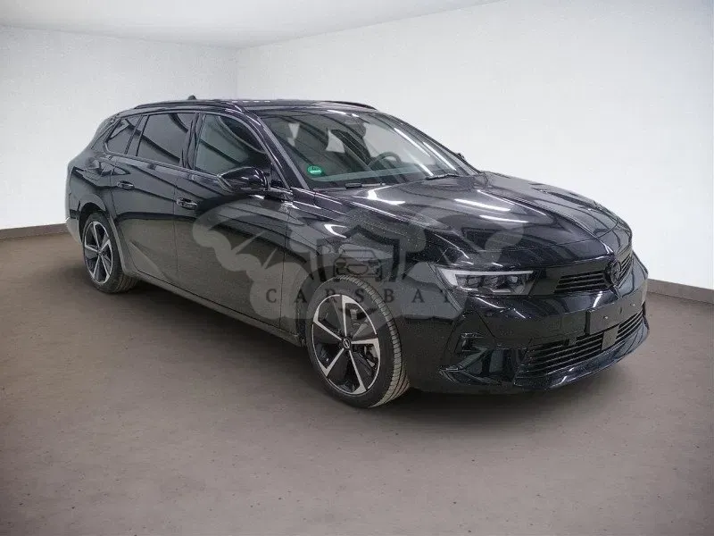 Opel Astra 2024