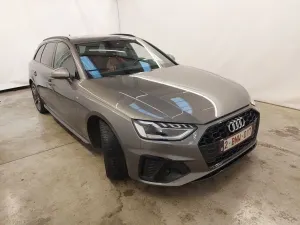 Audi A4 Avant 30 TDI S Line 2022