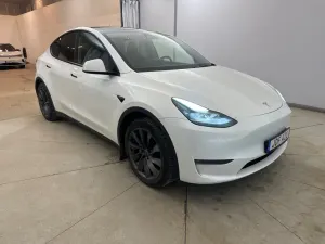 Tesla Model Y Long Range 2023