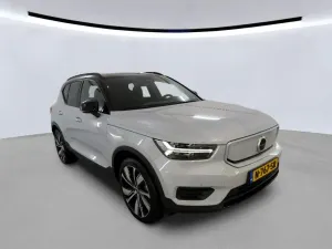 Volvo XC40 Core 2021