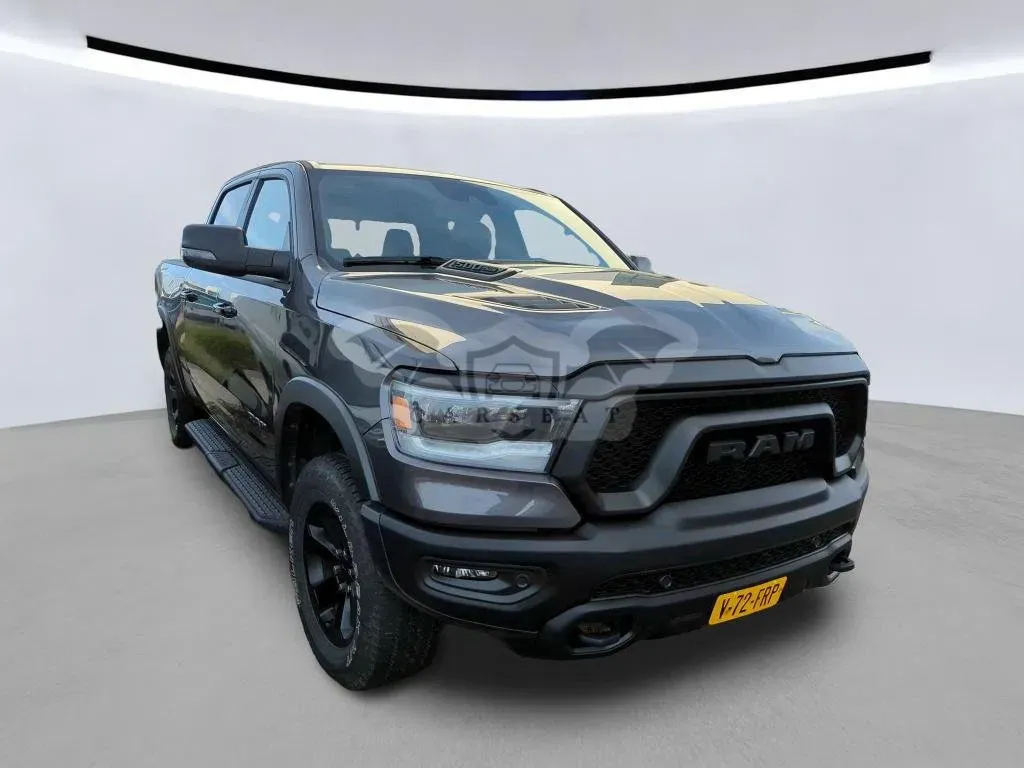 Dodge RAM 5.7 2024
