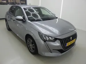 Peugeot 208 1.2i Active Pack 2021