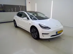 Tesla Model 3 Standard Range Plus 2019