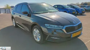 Skoda Octavia Combi Business 2023