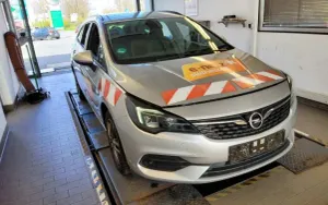 Opel Astra 2021