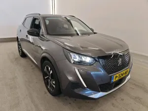 Peugeot 2008 1.2i Allure Pack 2022