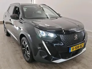Peugeot 2008 1.2i Allure Pack 2022