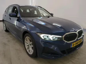 BMW 3 Series Touring 318i Comfort 2022