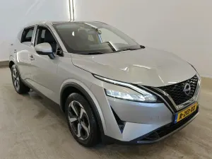 Nissan Qashqai 1.3 N-connecta 2022