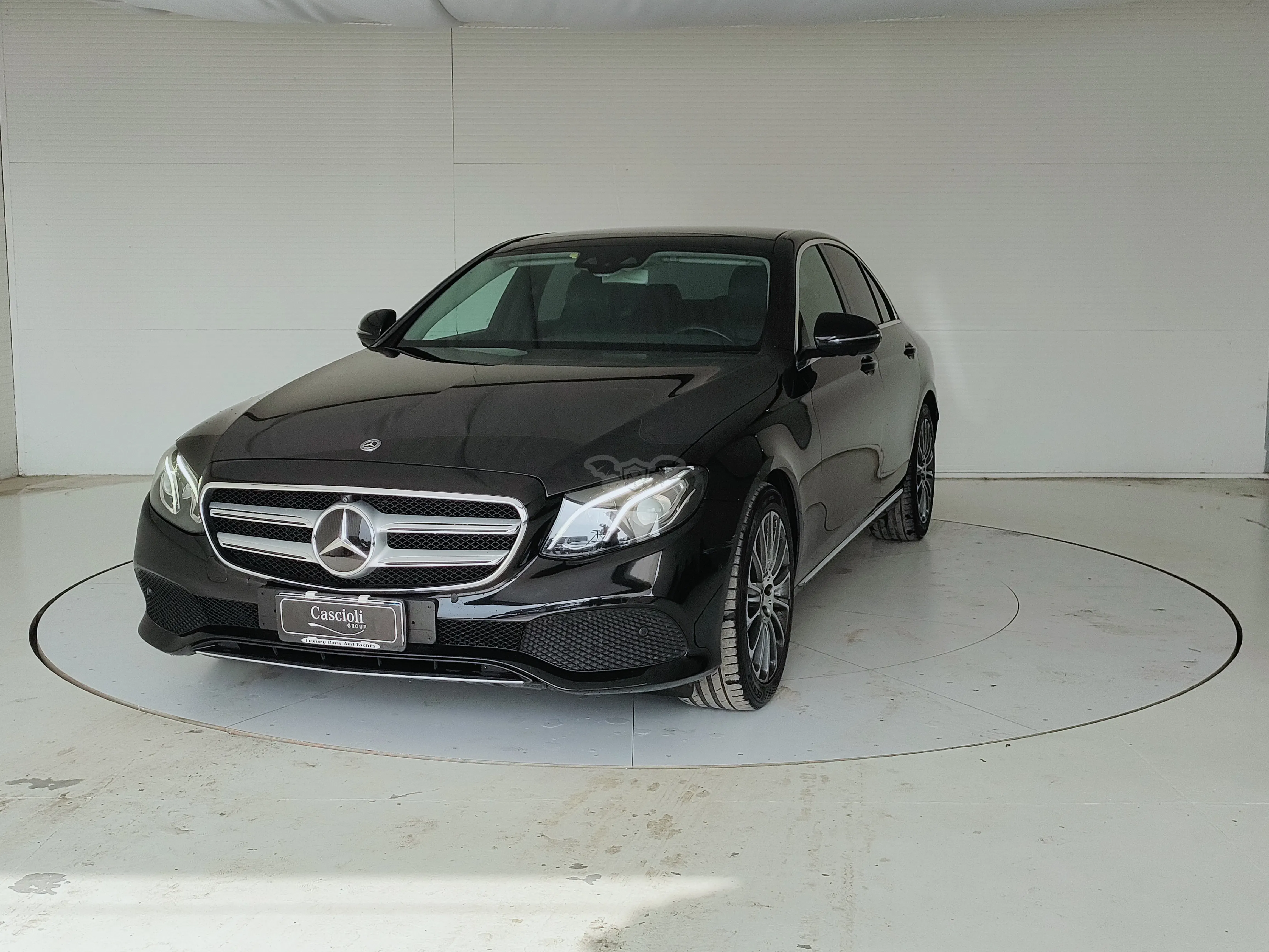 Mercedes-Benz E 220d Business 2017