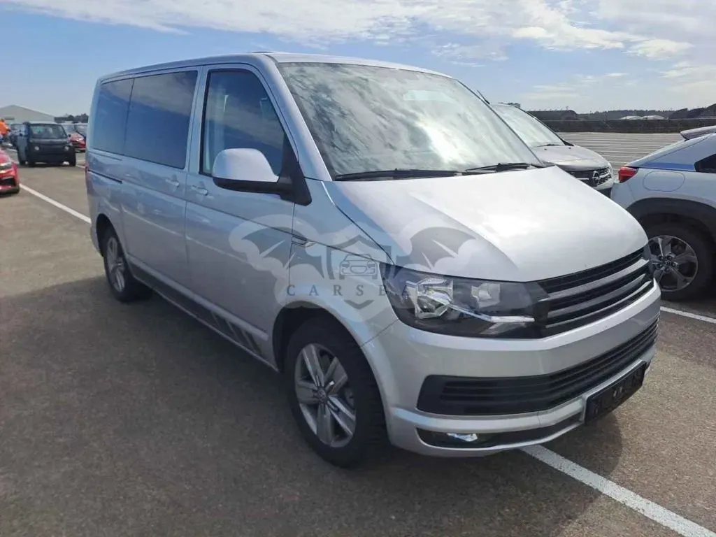 Volkswagen Transporter 2.0 TDI Comfortline 2015