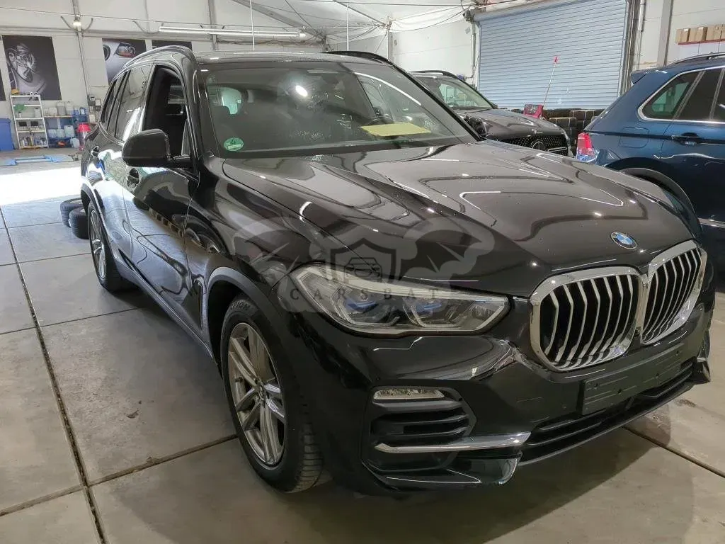 BMW X5 45e 2021