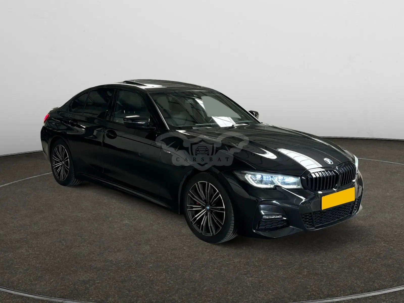 BMW 3 Series 320i Business 2022