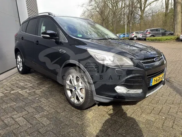 Ford Kuga 1.6 Titanium 2013