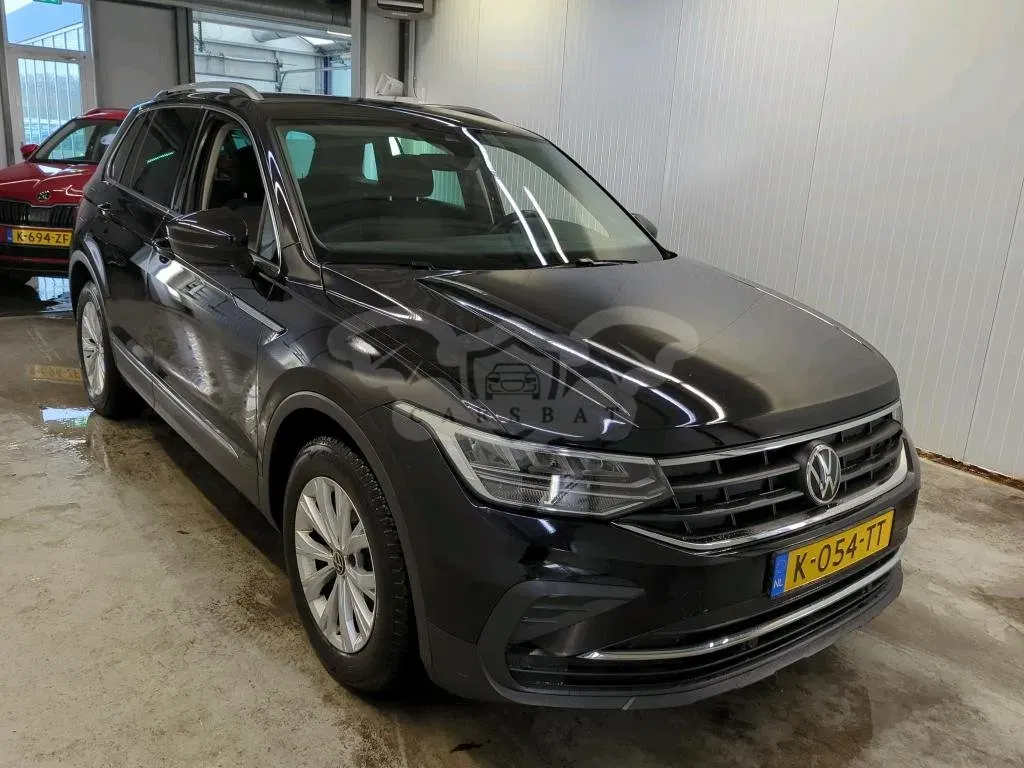 Volkswagen Tiguan 1.5 TSI Life Business 2021