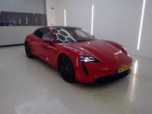 Porsche Taycan 2021