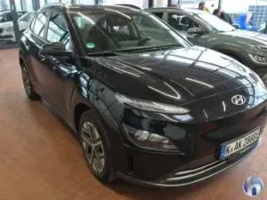 Hyundai Kona Select 2023