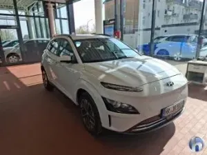 Hyundai Kona Select 2022