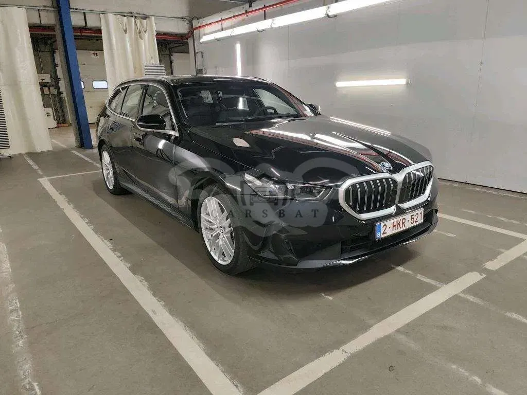 BMW i5 Touring 2025