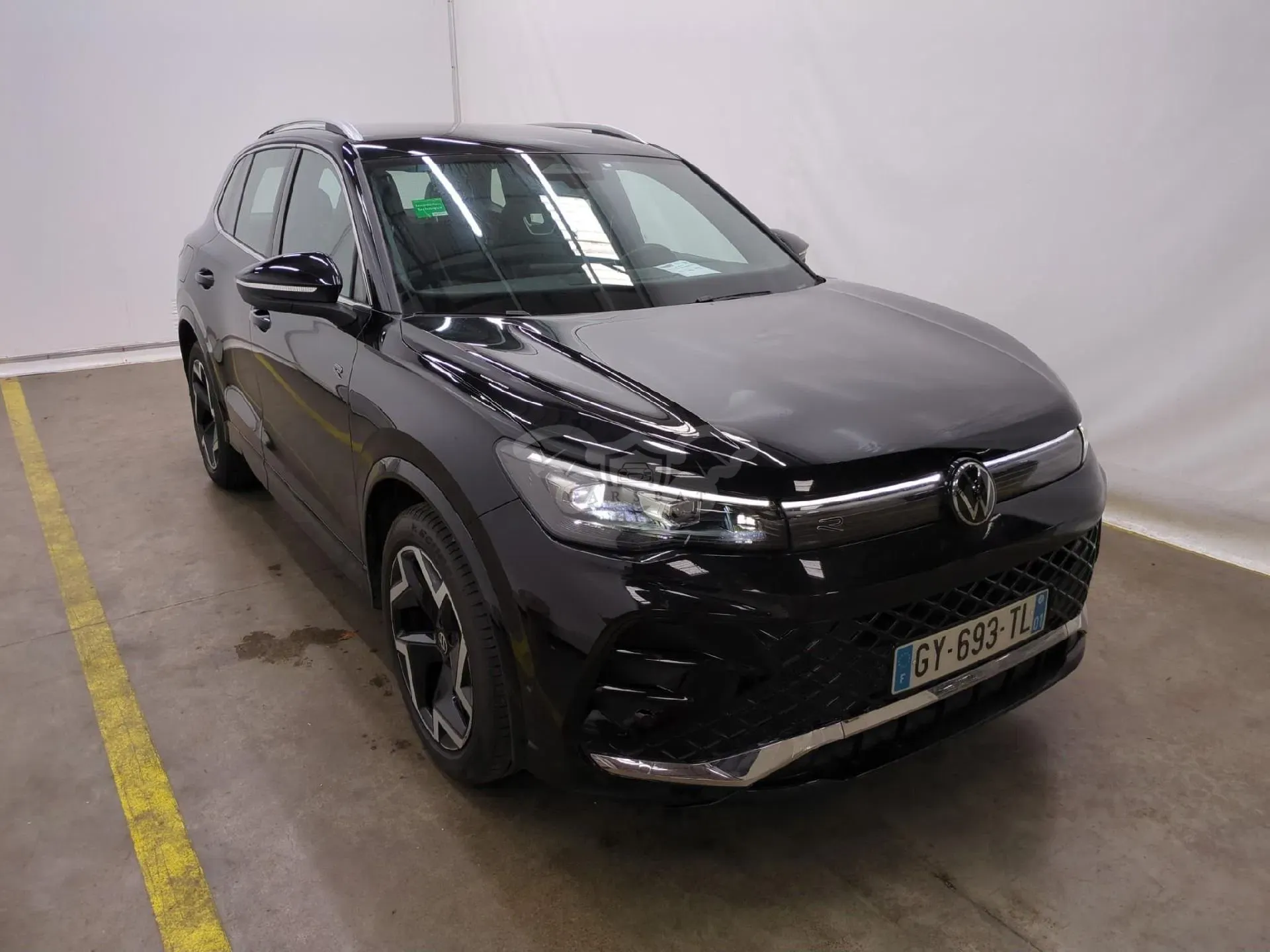 Volkswagen Tiguan 1.5 eTSI R-Line 2024