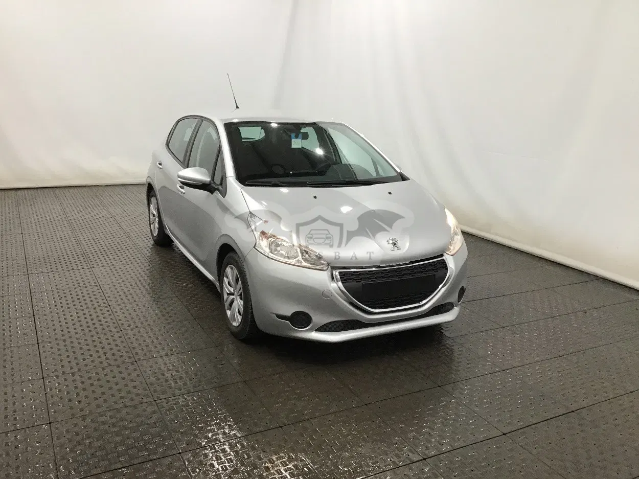 Peugeot 208 1.2 2015