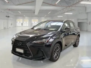Lexus NX 350h Business 2022