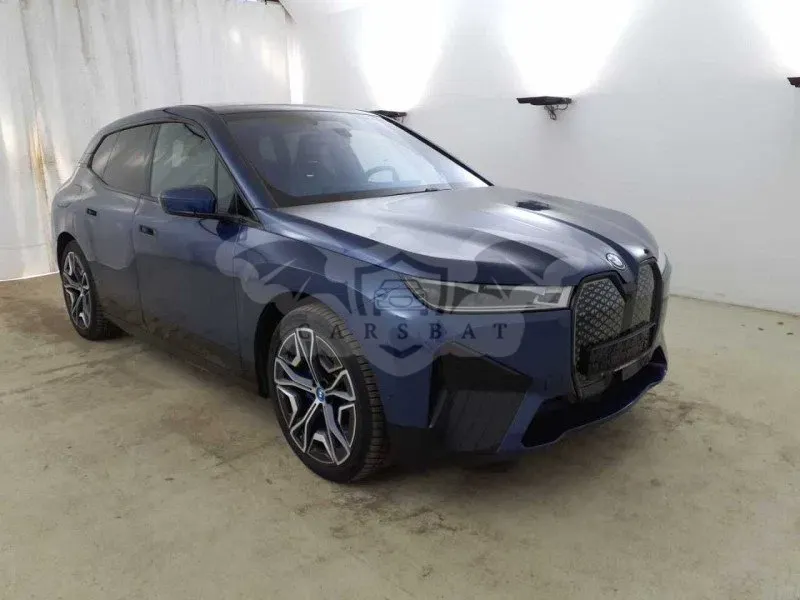 BMW iX 40 2023