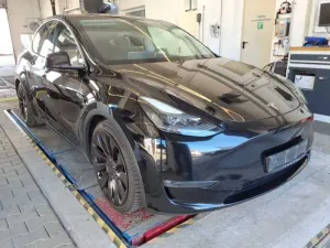Tesla Model Y Performance 2023