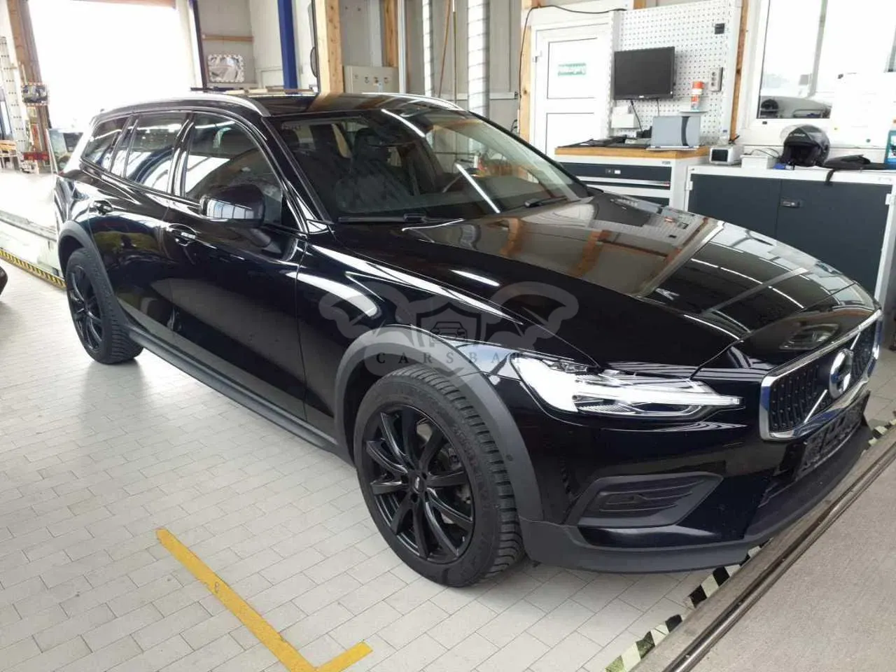 Volvo V60 B4 2022