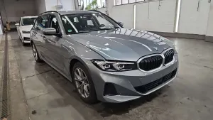BMW 3 Series Touring 330e 2023