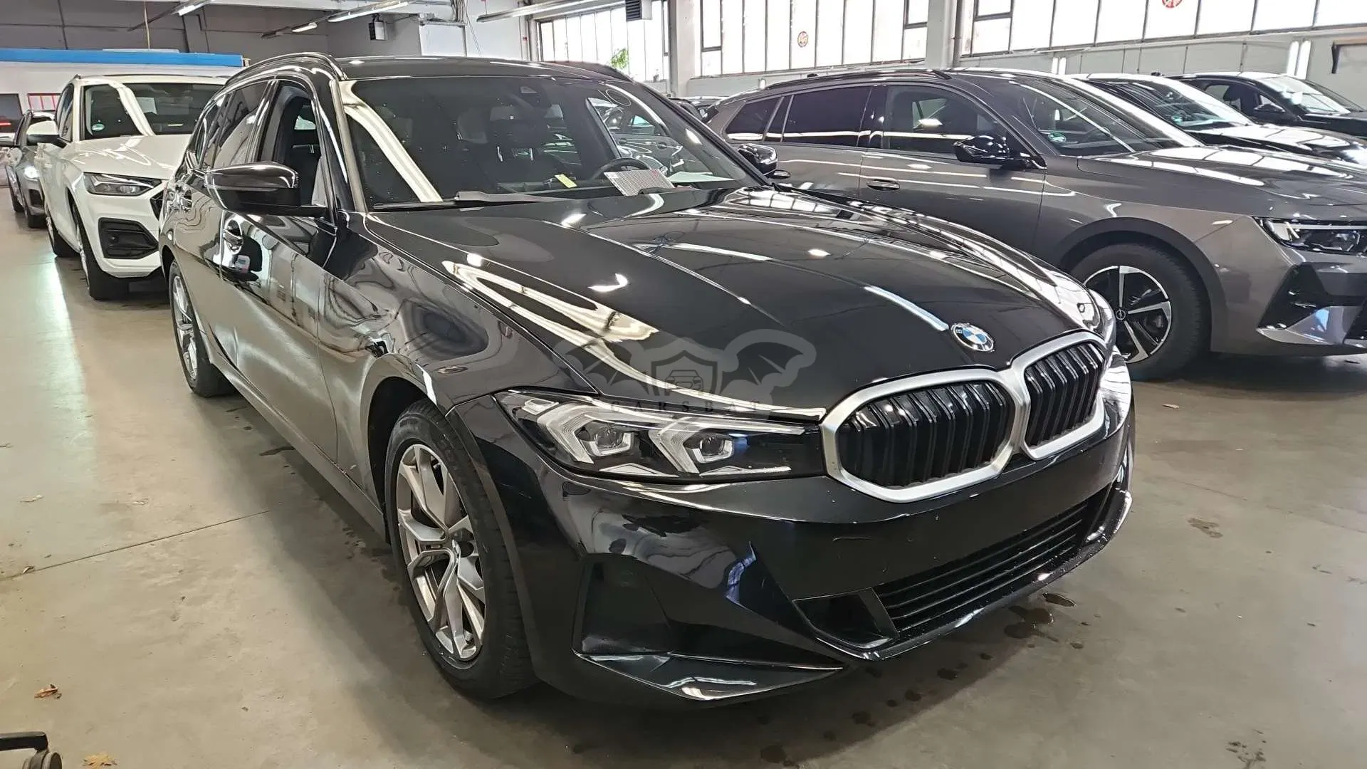 BMW 3 Series Touring 318d 2023