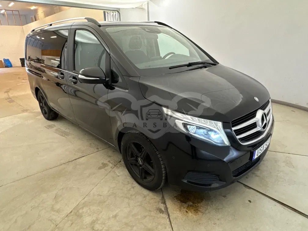Mercedes-Benz V 220 2015