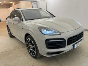Porsche Cayenne 2023