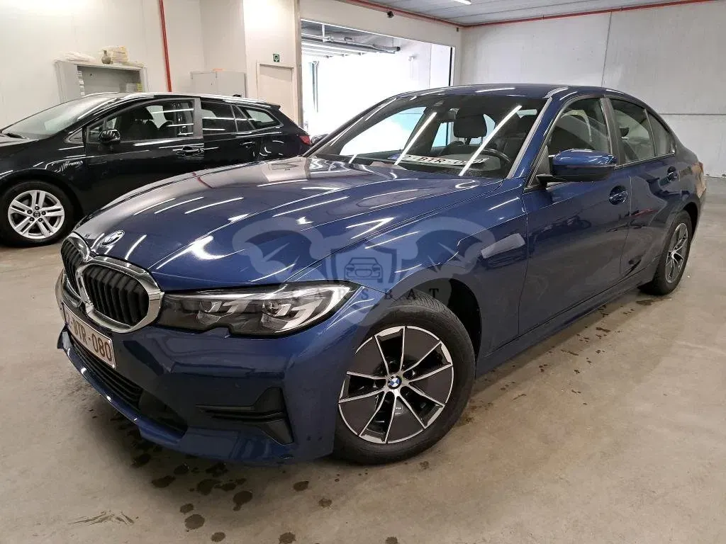 BMW 3 Series 318i Business 2022