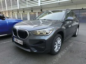 BMW X1 18d Business 2022