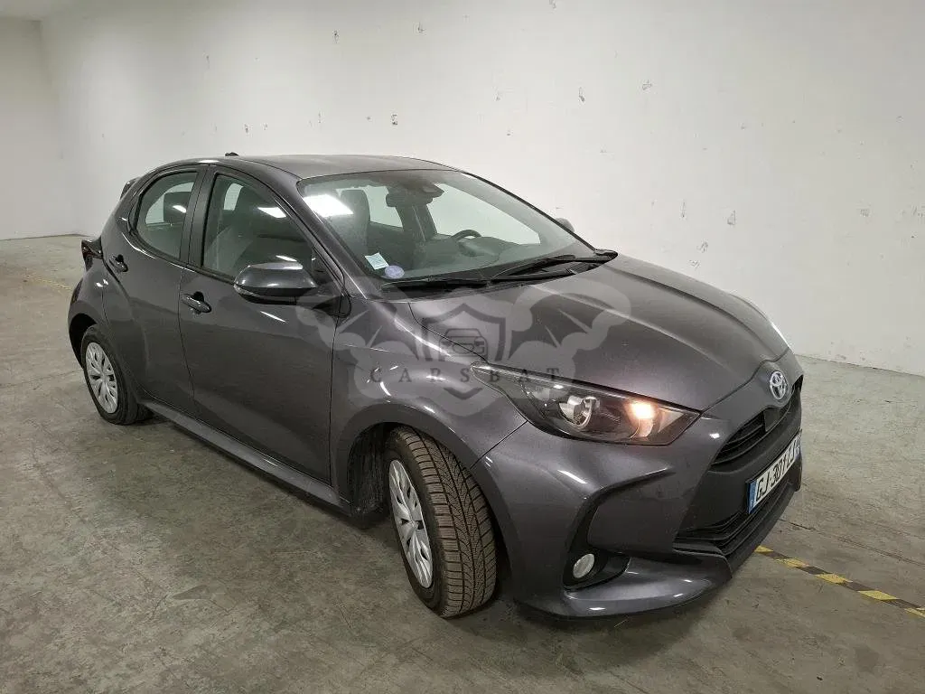 Toyota Yaris 1.5 Dynamic Business 2022